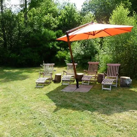 Сasa de vacaciones Montagnard Confortable Avec Terrasse Et Wifi - Fr-1-589-751