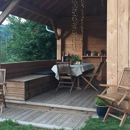 Сasa de vacaciones Montagnard Confortable Avec Terrasse Et Wifi - Fr-1-589-751 *